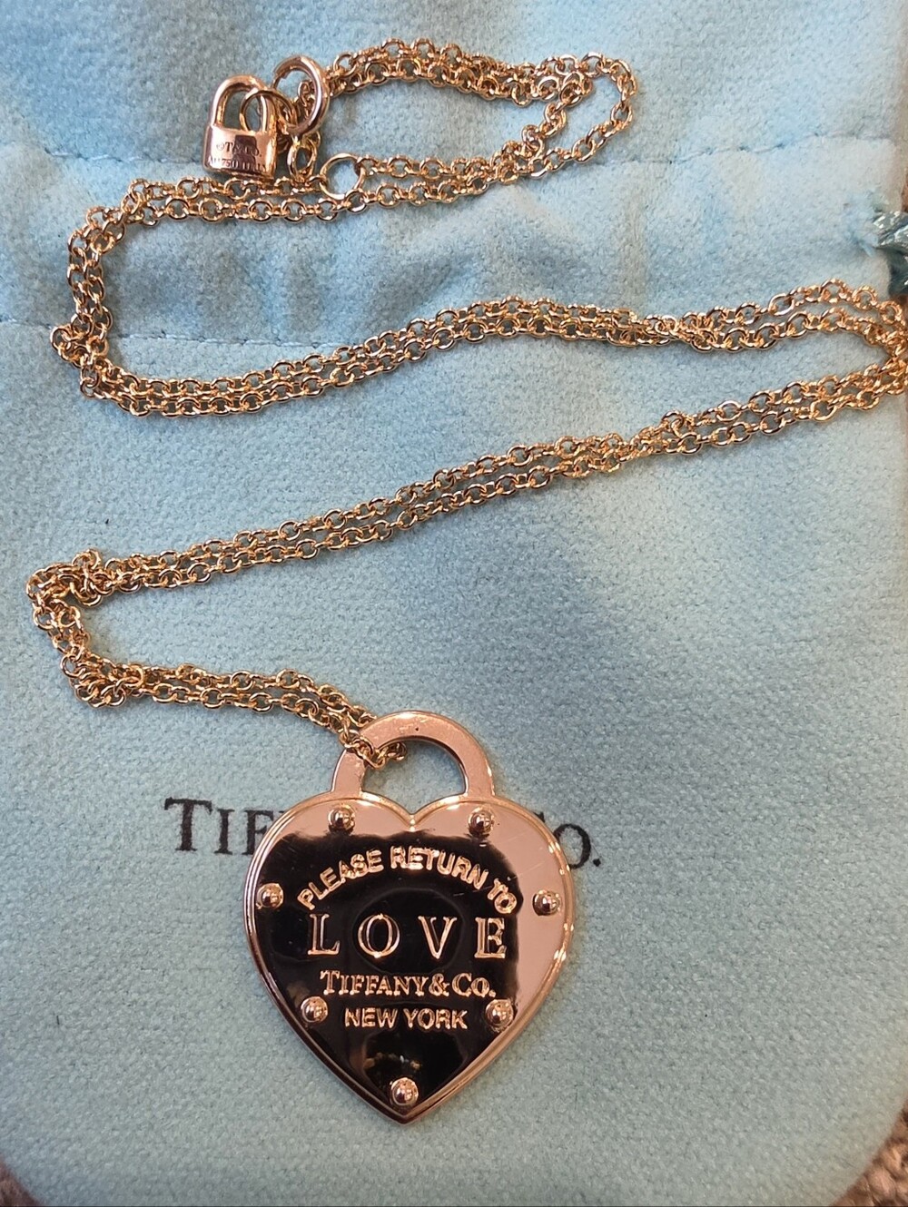 Tiffany & Co. Return to Love 18k Rose Gold Gold Heart Lock Necklace